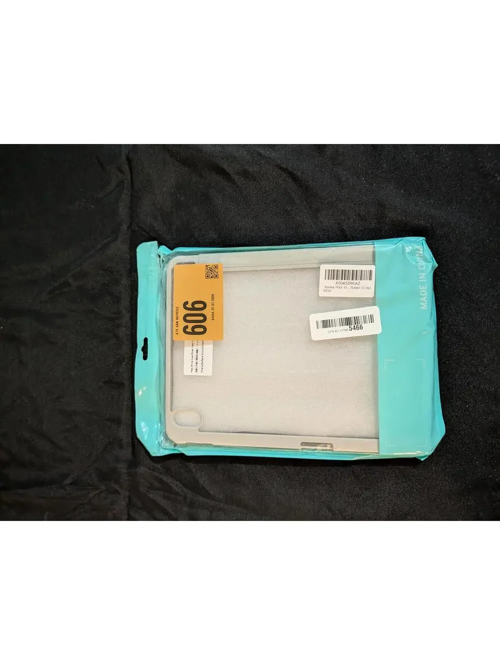 Protective IPad10 Case with Tri-Fold Cover - White